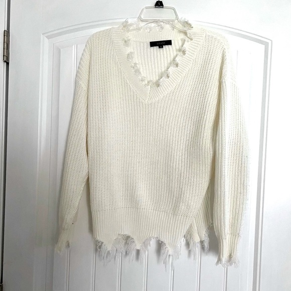 Leani Boutique Pullover Distressed Knit Sweater - Picture 8 of 12